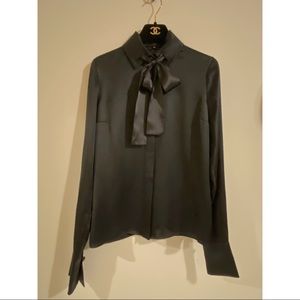 Chanel 2018 black silk blouse with bow Sz 34